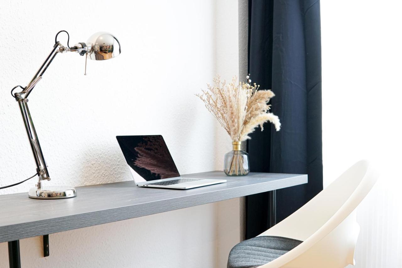 Apartment I Wi-Fi I Parkplatz I Balkon Essenfusion Esterno foto
